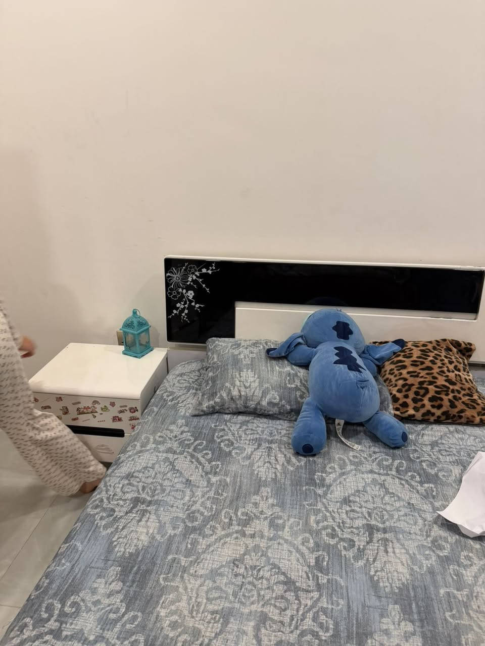 غرفة نوم اطفال كلش جديده لبيع المكان بغداد 
***********
