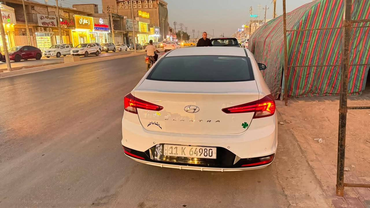 يالله سلام عليكم النترا 19 خليجي بغداد بسمي مكان سياره بابل قرب  سيطره ام الهوا بيه صبغ بل باب السايق فول عده البصمه سعر 140  تصال ***********
