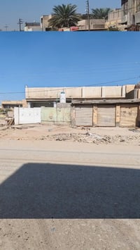 الحي العسكري • ٣٠٠م • محلات شارع رئيسي