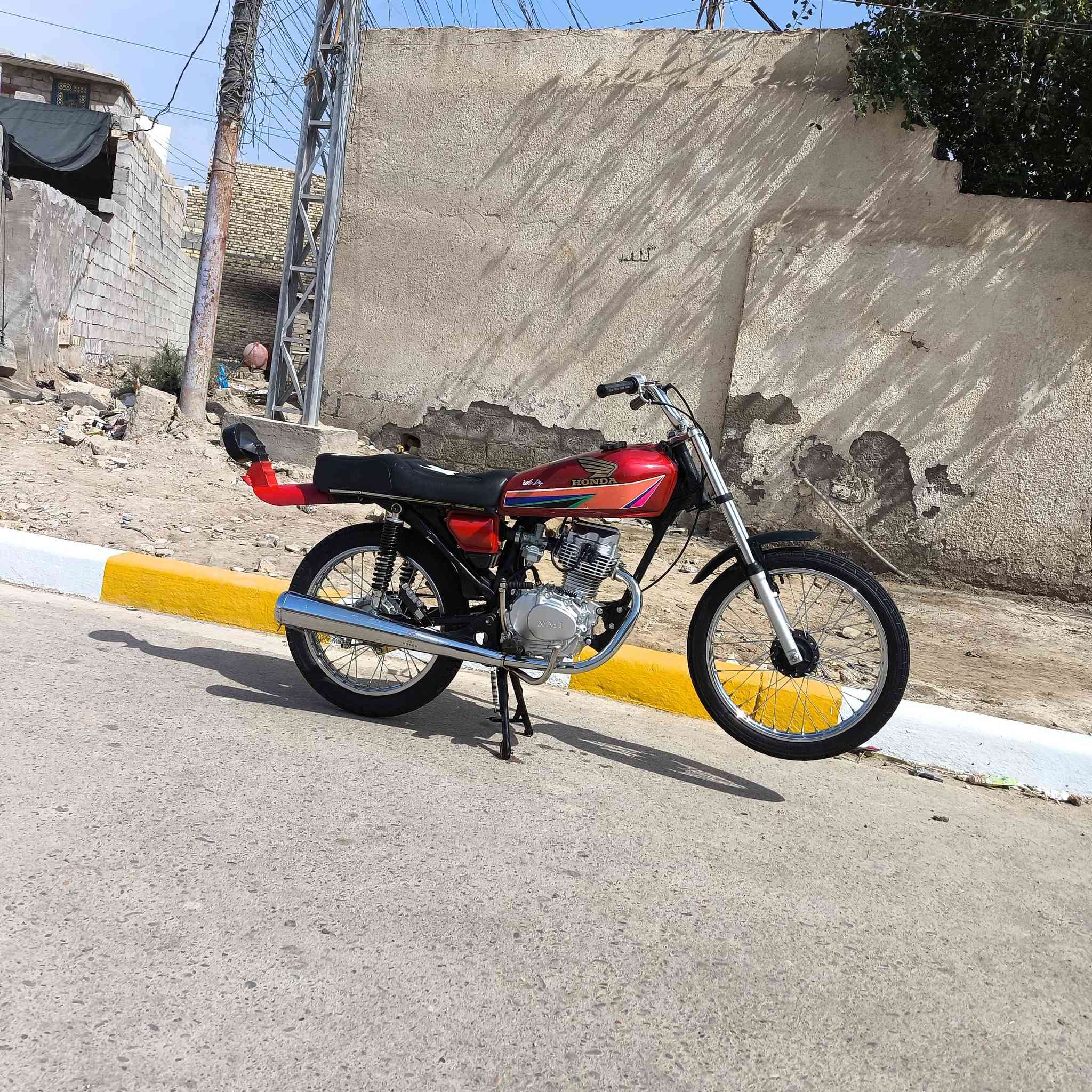 سلام عليكم دراجه هستوه معمره اقل الشهر سعر تنباع بدون نزال السعر 750 وبيه مجال قليل***********
