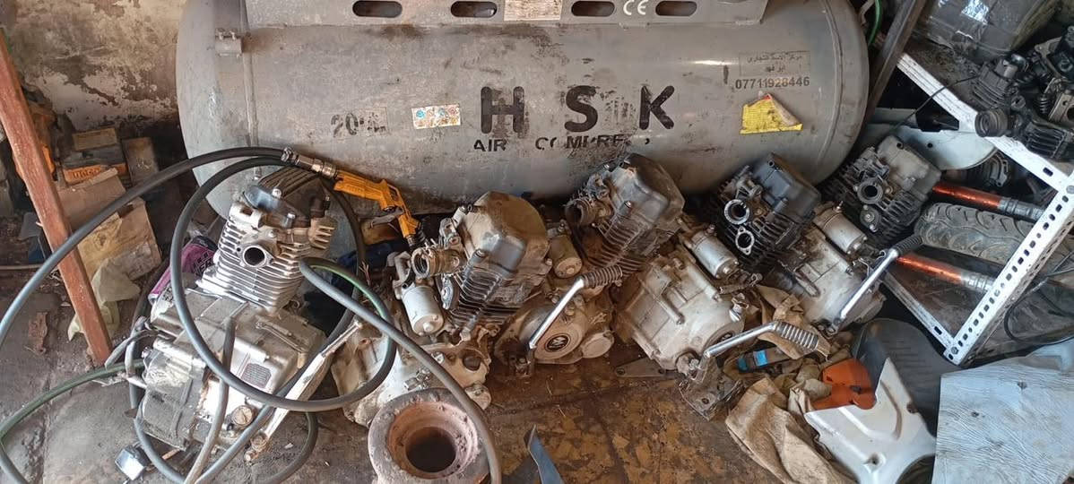 مكاين بوكسر العدد ١١ ومكينتين بولسر للبيع كوم حديد
***********
