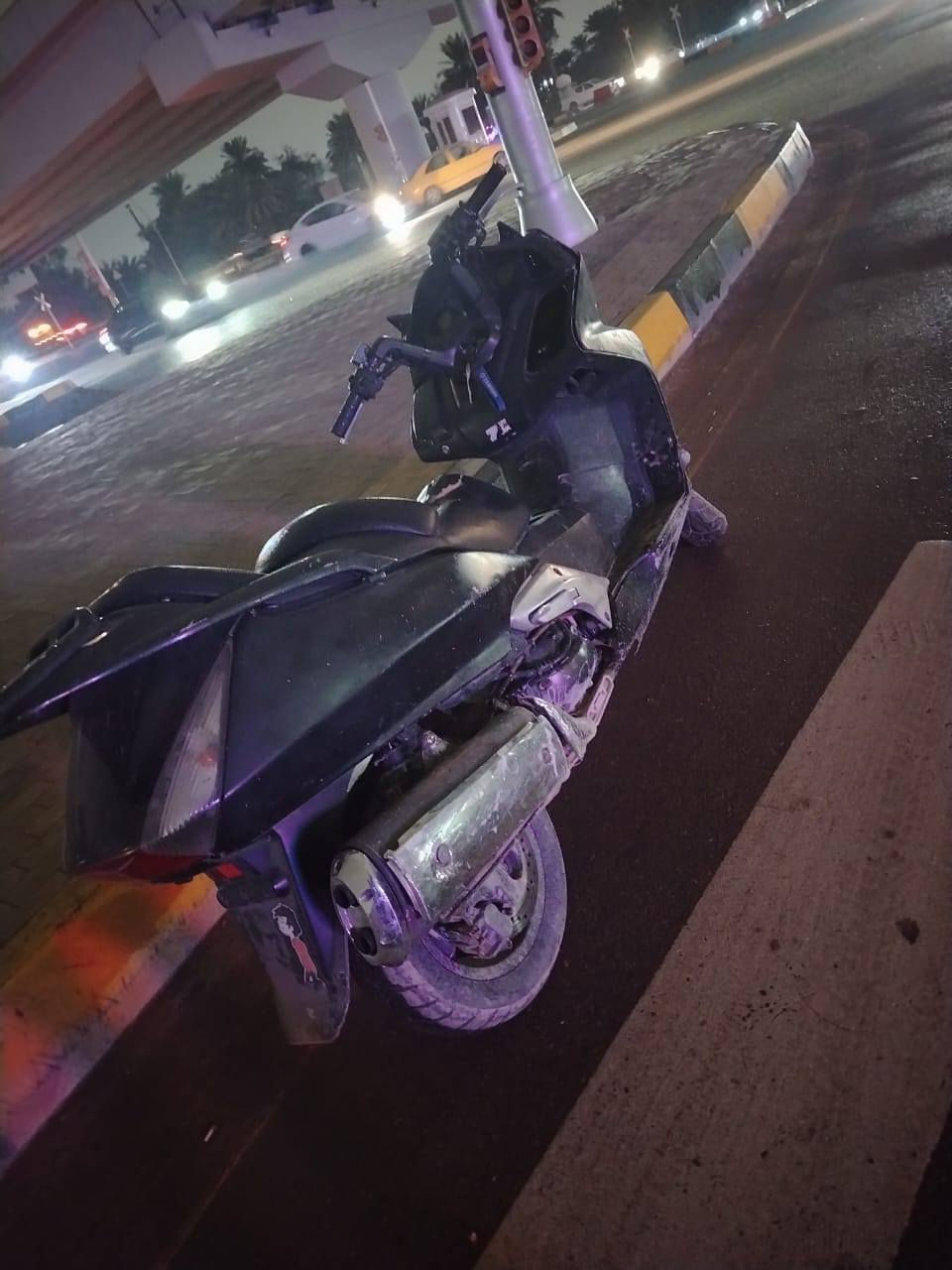 سلام عليكم دراجه سلفر ونج 400 للبيع ما بيها نقص شغاله نكره سلف تايرات جدد دبلات شغاله رون طوافه كيلو متر كهربائيات كلها شغاله مكينه ناعمه خير من الله مكاني بغداد دوره البو عيثه رقم صاحب الدراجه‏‪***********‬‏
ملاحظه اني مكلف بل نشر
