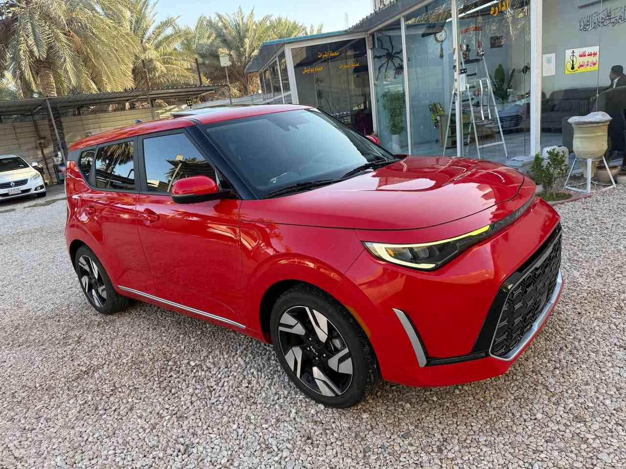 Kia Soul Gt Line 
كيا سول 
الموديل ٢٠٢٤
المشي ٩ ميل فقط 
المواصفات 
. سلايد 
. بصمه تشغيل عن بعد 
. ٣ رادارات 
.اوتو بريك 
.اوتو هولد
. كاميرا دواره 
. تدفئة كشنات 
. كراسي كهرباء
من الاخير فول مواصفات للاخير 
الضرر 
ضرر بنيد سطحي ومصلح نفسه وصبغ مقدار شبر 
السياره كلها بدون تبديل او صبغ عدا شويا بالبنيد
راديتر اصلي بدون فتح وبدون اي شي 
كامله مكمله كل نقص ماكو 
مكانها بابل - شارع ٤٠ 
رقم الاتصال ***********
بدون رقم تترقم جميع المحافظات حلة, بابل
