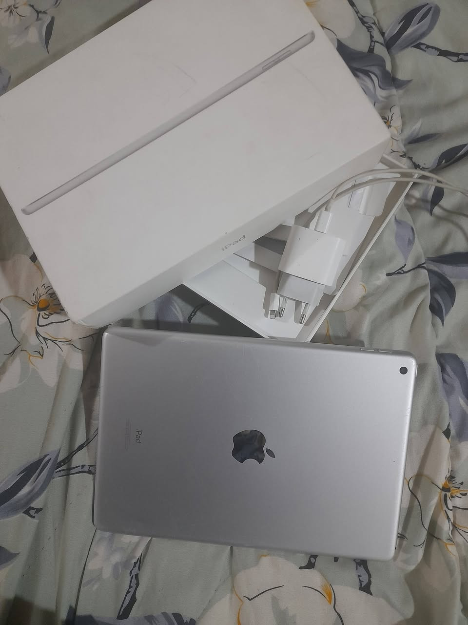 ايباد 9 نضيف ذاكره 256 سعر 280


**إذا كنت صاحب هذا الإعلان وتريد حذفه لأي سبب، رجاءا أرسل رسالة إلى الدعم الفني**