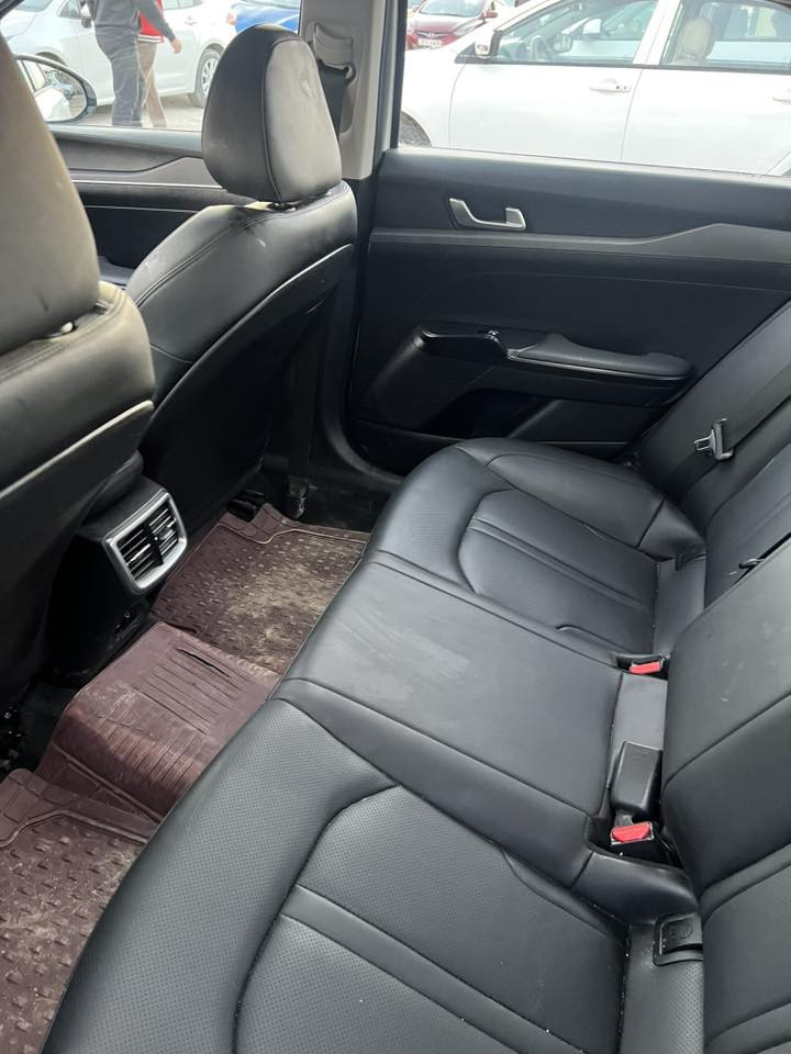 كي فايف 2024 شكل الجديد وارد كوري غاز فقط السياره خصوصي ورقم قادسيه حره ماشيه 48 الف السياره فول بنراما السياره بيه فقط رش بالجاملغ والباقي تطبيع بدون دواخل ولاارباك كله مكفول والسونار موجود ويه الصور السعر 190 مكان السياره الديوانية (***********)
