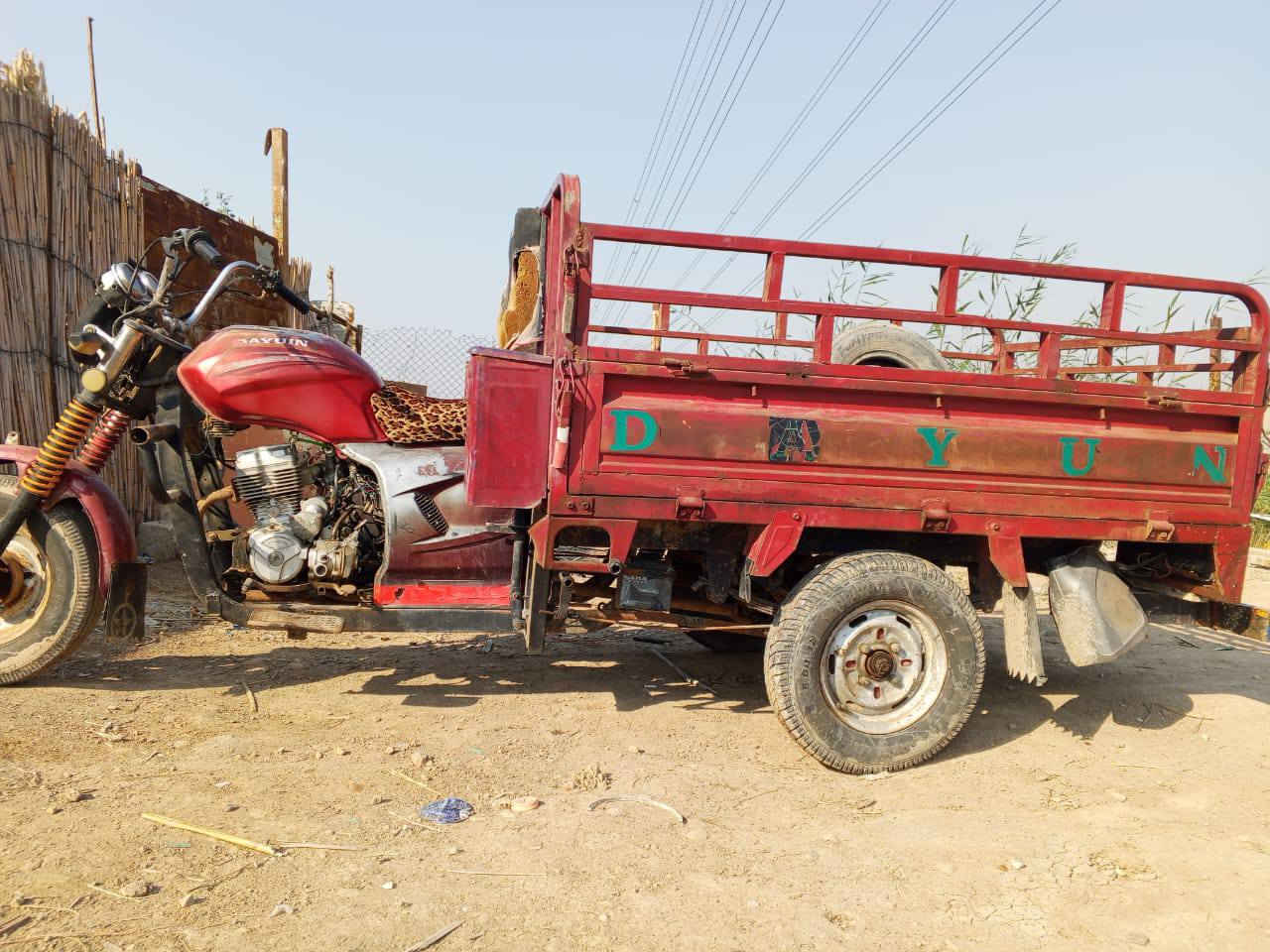 السلام عليكم ستوته دايوان موديل 2013اوراق اصوليه مكمركه ستوته كله بلادي بلادي مال شركه تخم تايرات محرك زيرو اخرس خير من الله ملاحظه نواقص ستوته باتري ولايت سعر 900وبيها مجال لشراي مكاني واسط سيطره الج ***********
