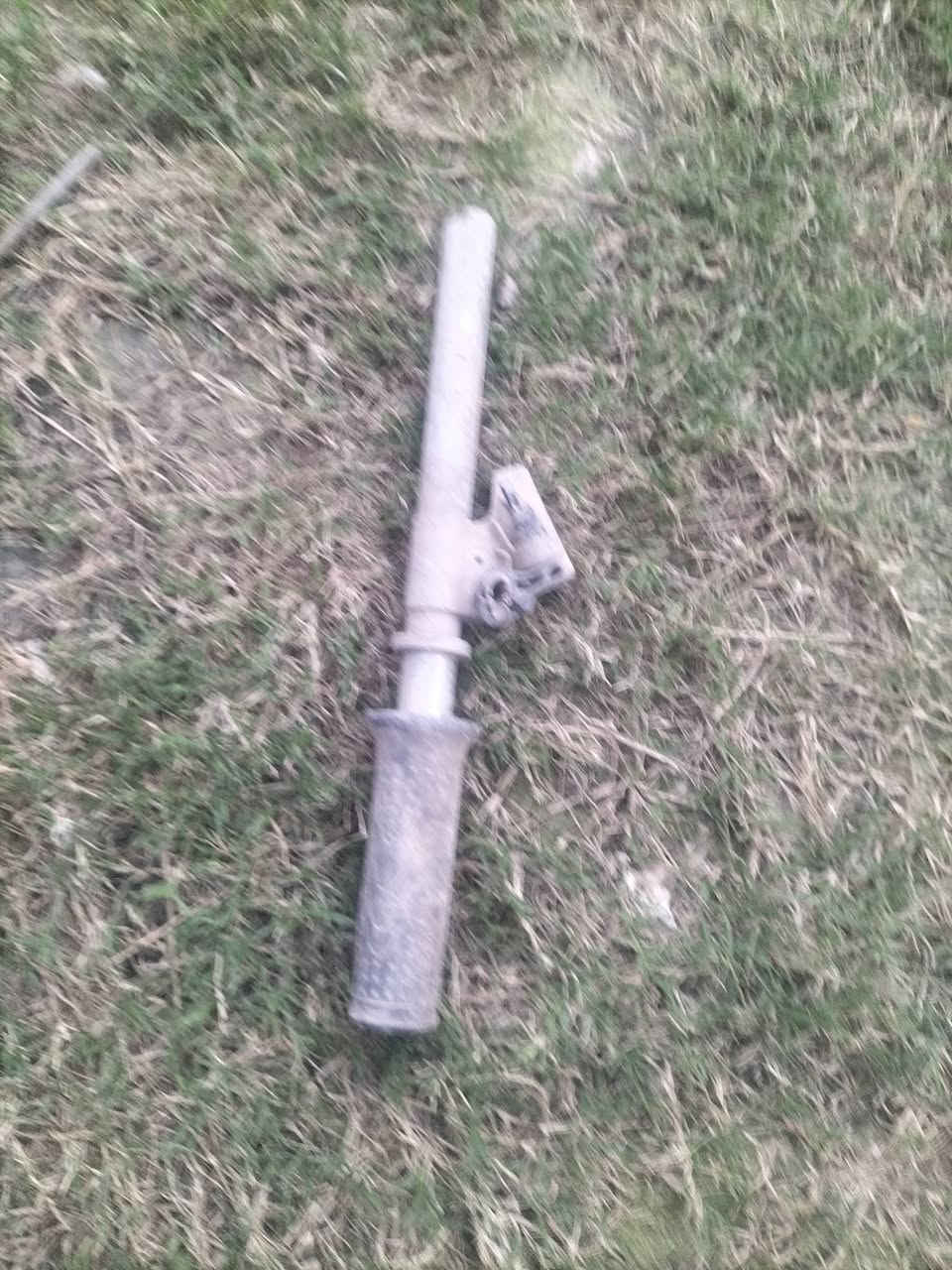 السلام عليكم متاح مكينه بياجو بيهة كرنك كامله وكابريته وملف شحن وكزوز وكويل وحساس وكويل باجاج مستخدم يوم واحد التفاصيل ***********
