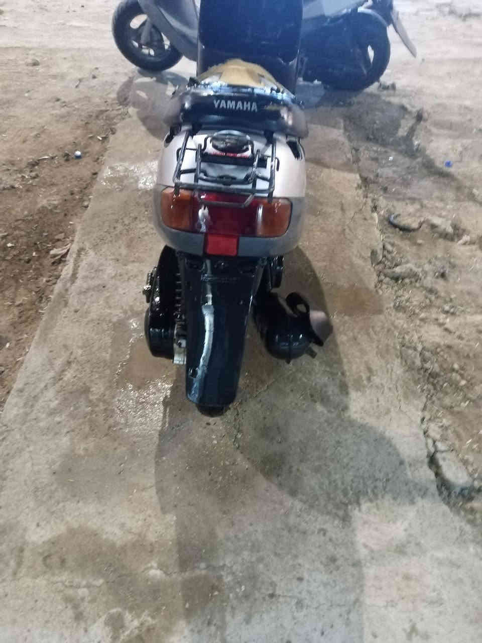 سلام عليكم دراجي مكفوله مكينه
جديده البيع بل الديوانية السعر 300وبيهه مجال
***********
