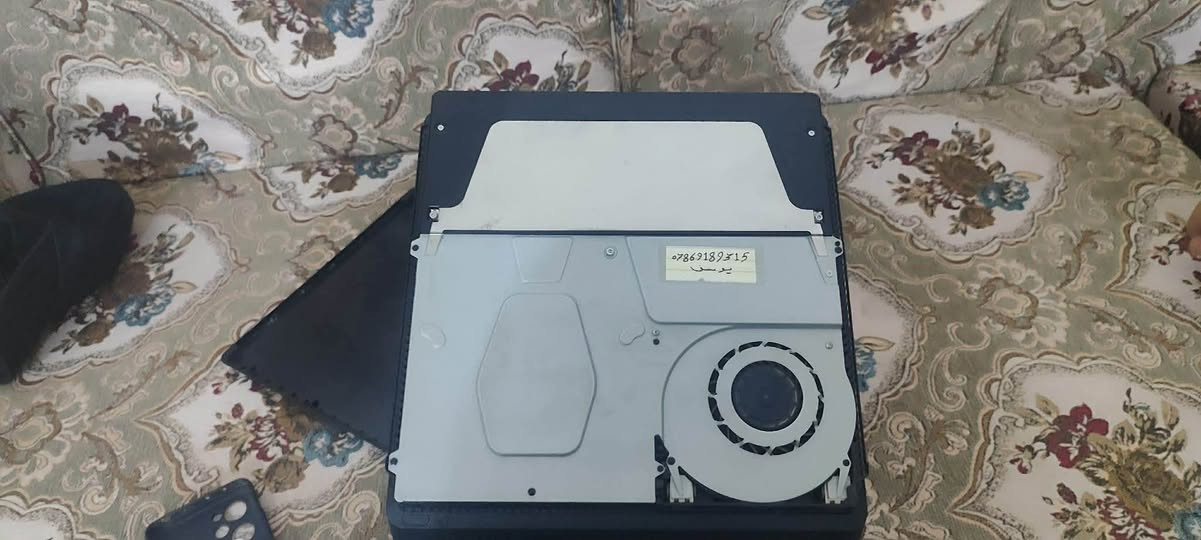 بلي فور سلم اخر تحديث جهاز لوك مامفتوح ويا قرص فيفا22
وجوستك اصلية السعر225 مع التوصيل🚚 
مكاني بغداد الدوره بغداد, العراق


**إذا كنت صاحب هذا الإعلان وتريد حذفه لأي سبب، رجاءا أرسل رسالة إلى الدعم الفني**