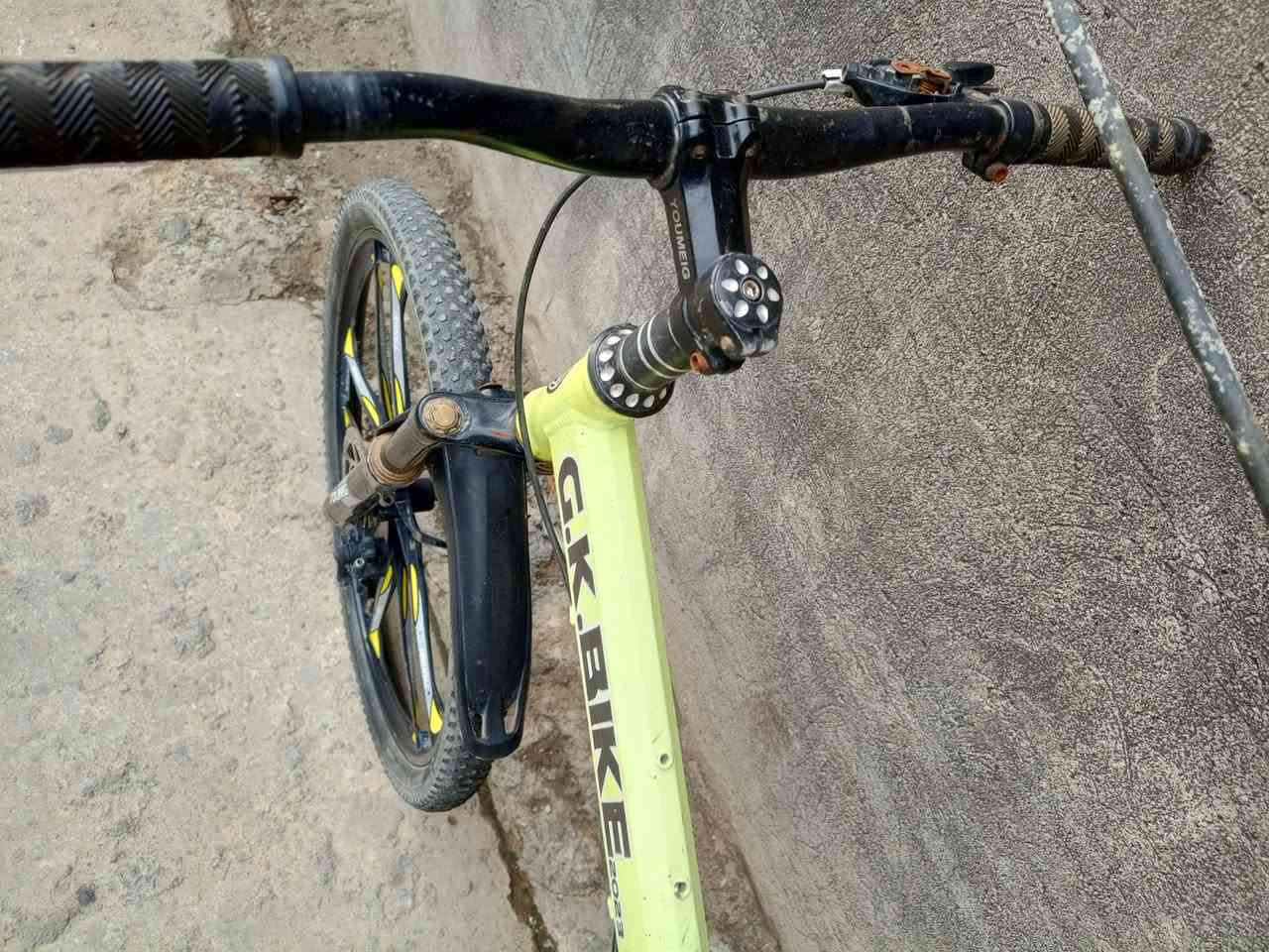 بايسكل جبلي ابو الطبكة نضيف للبيع حجم 26 السعر 50 اوبي مجال المكان بغداد السيدية  للاتصال على *********** الخط أو على الواتساب
