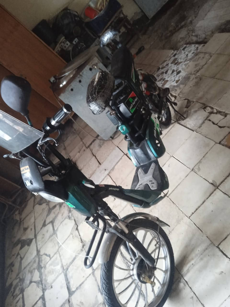 السلام عليكم دراجه شحن نضيفا كلش دراجه كلها شغاله بس يرادلها بطاريات دراجه لايت شغال اربع اشاير شغاله اربع سرع مكاني بغداد راشديه سعرها 180بيهامجال بسيط لشراي يجي خاص


**إذا كنت صاحب هذا الإعلان وتريد حذفه لأي سبب، رجاءا أرسل رسالة إلى الدعم الفني**