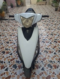 مكلف بالنشر. ٢٠٠ الف  للبيع سايم جي تي شغال بس متروكه نضيفه حيل للبيع ...