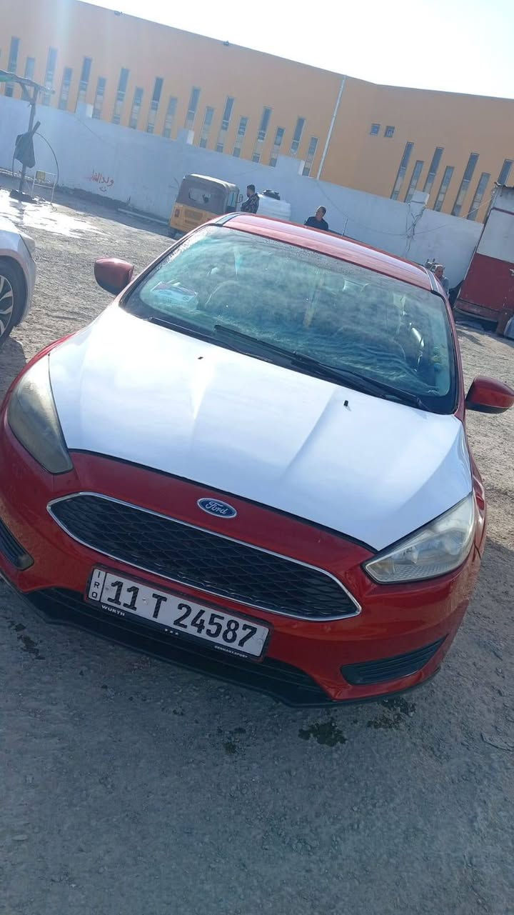 سلام عليكم 
فورد فوكس موديل 2018
حادثها صفحه جها السائق 
لون أحمر مشمشي 
السياره خير من الله 
تدفئه تبريد شغلات 
السياره جاهزه تشغل وتطلع 
مكان السياره بغداد حي الجهاد 
السياره سعرها 70 وبيها مجال حك الجيه 
***********
