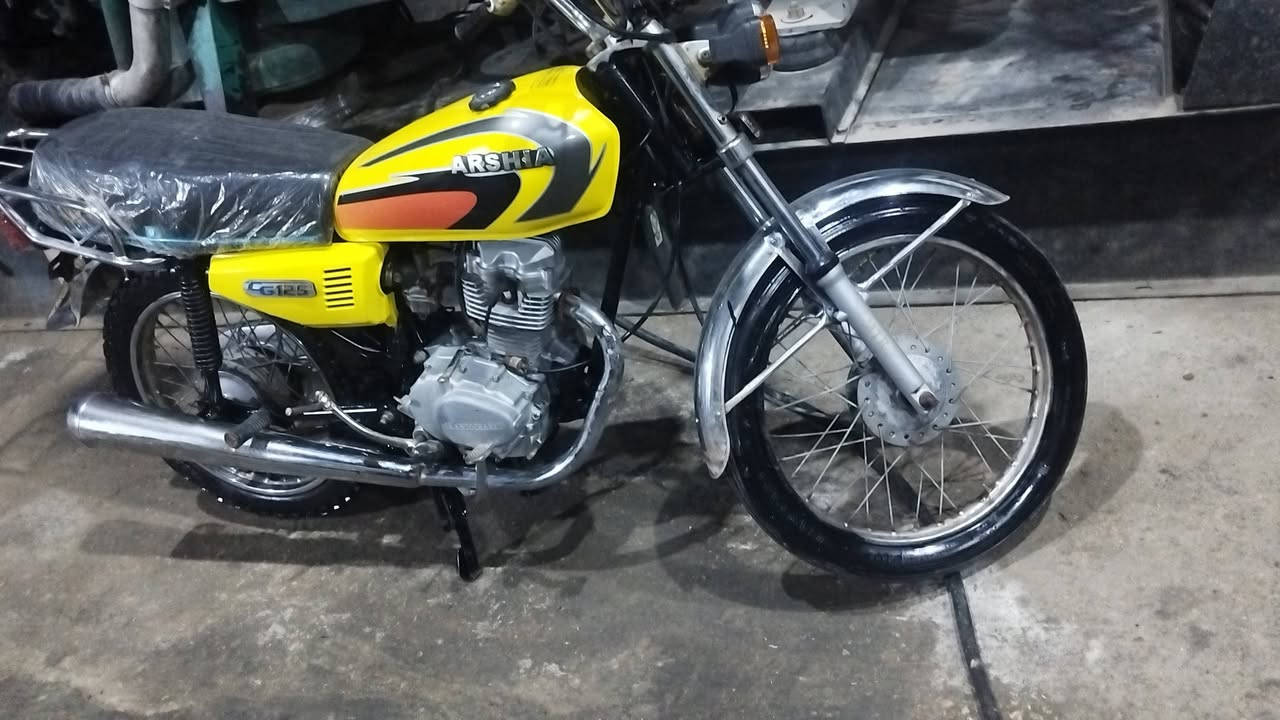 للبيع دراجة نارية 4 كير موديل 2019
∆ أوراق أصلية 
∆ الدراجة نظيفة وجاهزة للاستخدام
💰 السعر: 350 ألف 
📞 رقم الهاتف: ***********
