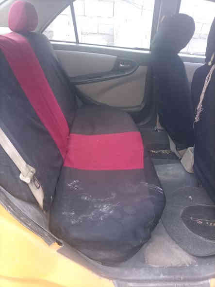 السلام عليكم
سيارة للبيع جلي ام كي موديل 2010 محرك  ١٦٠٠ كير عادي مصفرة هيئة وغرامة سيارة بسمي مشروع وطني تحويل بدون وكالة سعرهة ٢٦ ورقة وبيهة مجال شراي وترهم مراوس حسب القناعة  تواصل خاص او اتصل على رقم ***********
