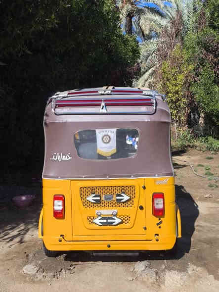 للبيع ٢١ شهر ١٠ كفاله عامه بس دوس والباقي كفاله اوراق اتعهدلك بل ترقيم من الحجز للبصمه *********** /*********** وبيه غراض
دمام+مسجل 
سوبايه+نزال 
زنون الواط مالته١٢ الف
اسمهم عدد٦
