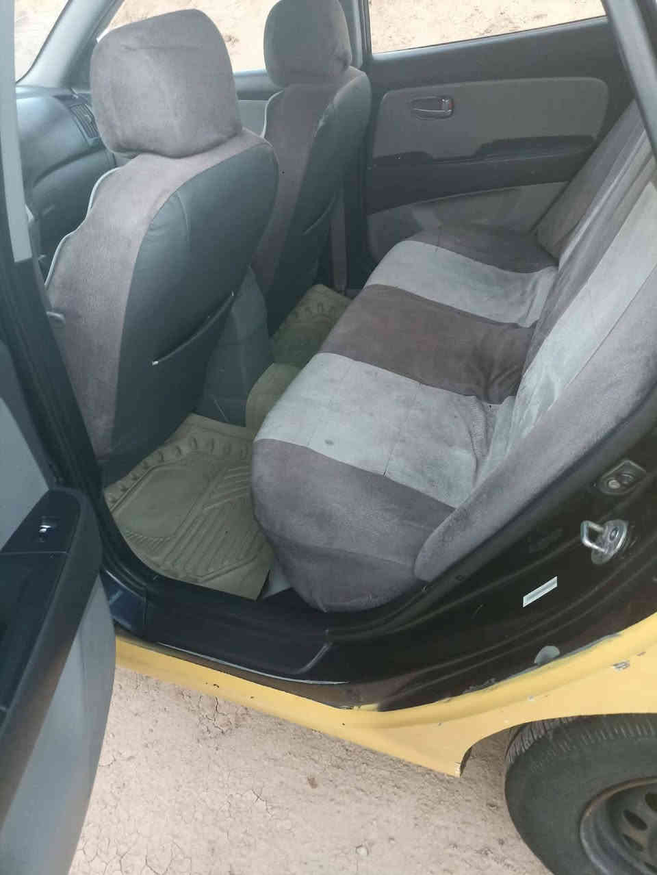 النتر 2009رقم بغداد ظرر بدون دواخل مبدل جامرلغ امامي مال الصايق  فقط ليبل واحد وبيهه الهالات معمرات مكينه كير تخم تاير تبريد السعر 85الرقم ***********
