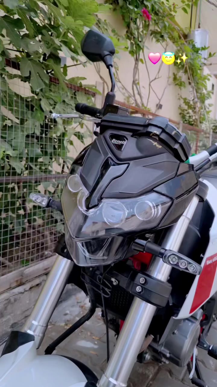 #سلام_عليكم شبابنا الطيبة بنلي 135 TNT رقم #بغداد نظافة 95%  مكينة بلادي صافية برغي ممفتوح صيانتها دهن فلاتر كله بالشركة بانزين كله محسن ادامة مستمرة الشراي ويعرف اسعارهن  تواصل واتساب ***********
