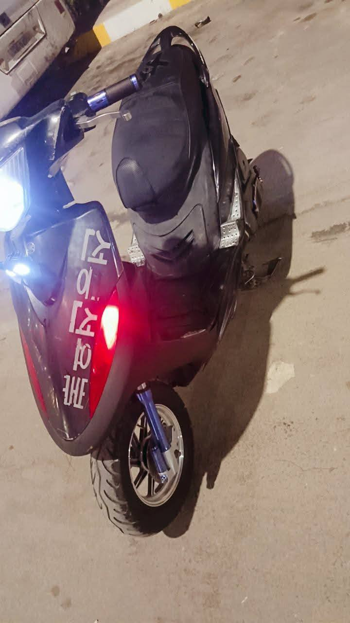 ماكس للبيع مفتوحه ولفات عوزه شويه ترتيب مهموله شلعه ومعدل خير من الله تزويد دبلات خلفي امامي + وياله صالنصه FM كلج بريك كدام قفل جنطه شغال بك لايت لايت شغالات عوزه شحن باتري سلف شغال سعر 500قفل🔒


**إذا كنت صاحب هذا الإعلان وتريد حذفه لأي سبب، رجاءا أرسل رسالة إلى الدعم الفني**