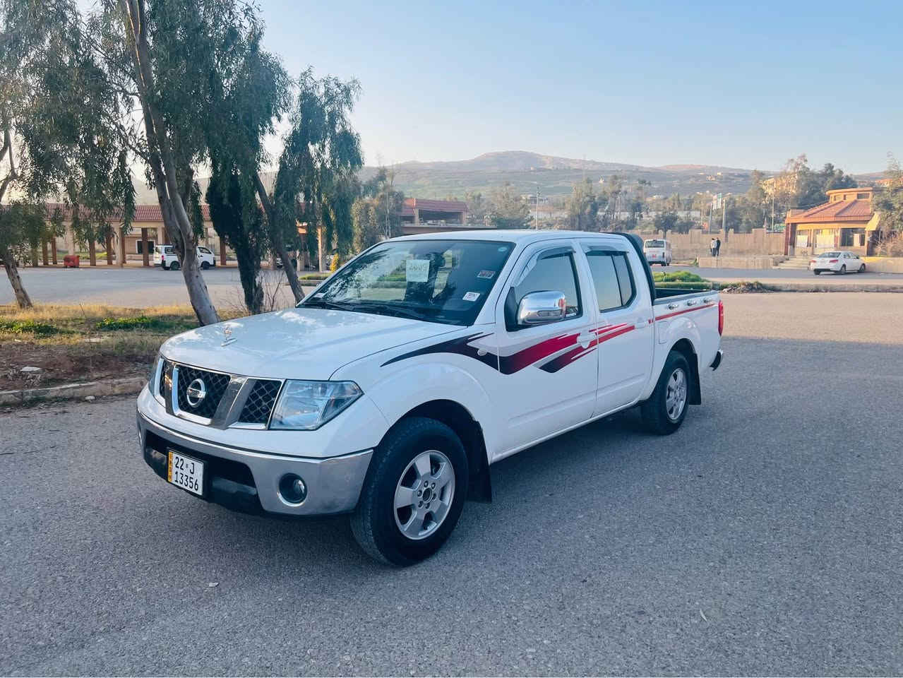 ناڤارا 2009 مەکینە بیلاد 
گێڕو مەکینەو ئاکسل بەشەرت 
ڕەقەموو سەنەوی نوێیە بێ بۆیاغە 
کەمێک قەڵەم کاری هەیە چوار تایەی 
نوێیە هەموو شتی بەشەرتە سعری 
100مەعامەلە ***********
*********** ڤایبەرو واتسئاپ هەمان ڕەقەمە كويسينجاك, أربيل
