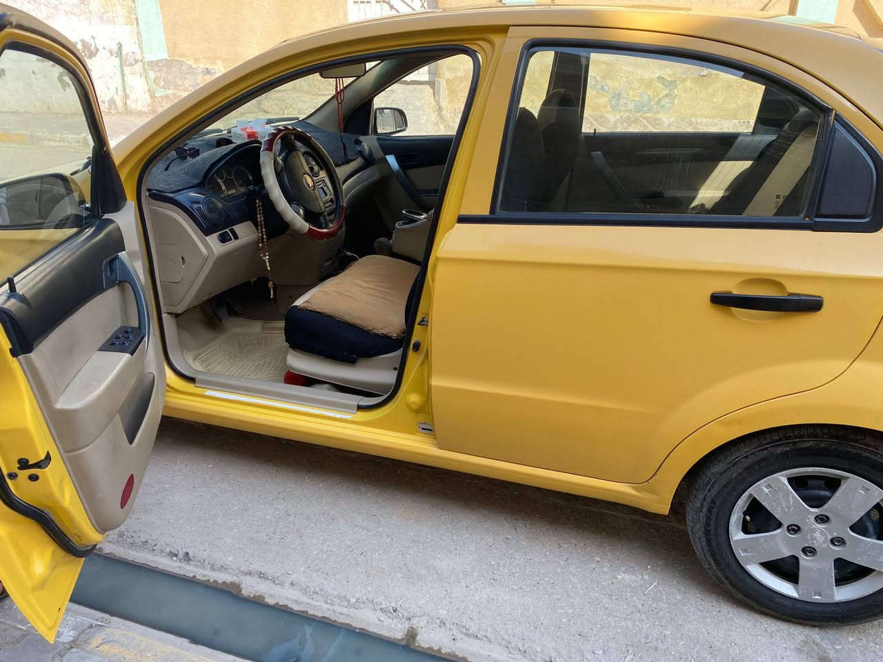 السلام عليكم افيو للبيع موديل 2011 رقم مثنى مشروع وطني وكبر أو محرك مجفت اوحداديه السعر68 مكان السياره في الرميثه
الرقم/***********
