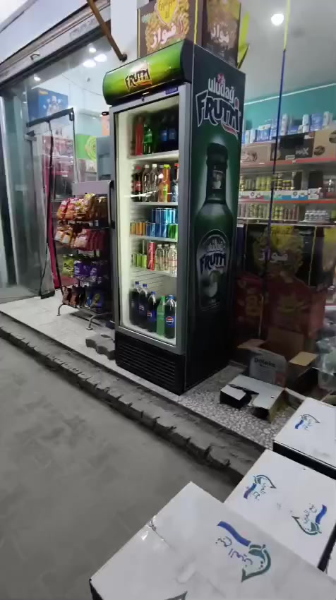 اسواق للبيع حي ميسان شارع البوريات
تحتوي عل 6 برادات عمودية +مجمدة 
وتحتوي ايضا عل كامرات وبسعر مناسب 
للاستفسار ***********
