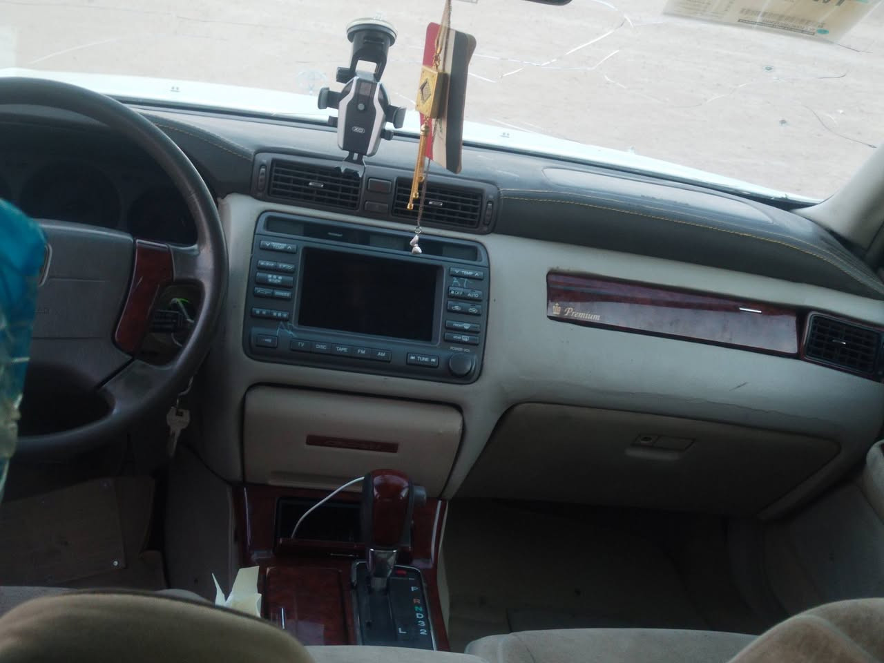 السلام عليكم مالكه ادوات كصتين دخول جديد جاهزه بيه رقم وسنويه حداده تبريد تخم تاير العنوان البصرة بني منصور 30وبيه مجال شي قليل


**إذا كنت صاحب هذا الإعلان وتريد حذفه لأي سبب، رجاءا أرسل رسالة إلى الدعم الفني**