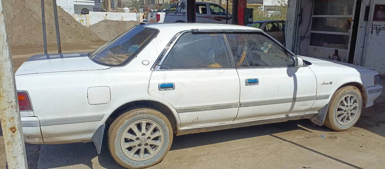 سلام عليكم شيرز عضم للبيع رقم صلاح الدين
سنويه لغايه 2028 مديل 1989

مكينه وكير جدد ونجي نام حداديه وتخم تاير جديد 

كفالة عامه من ضربه و كص ونقل جثه وصبغ 

السعر (45) مكاني محافظه ديالى

رقم ***********
