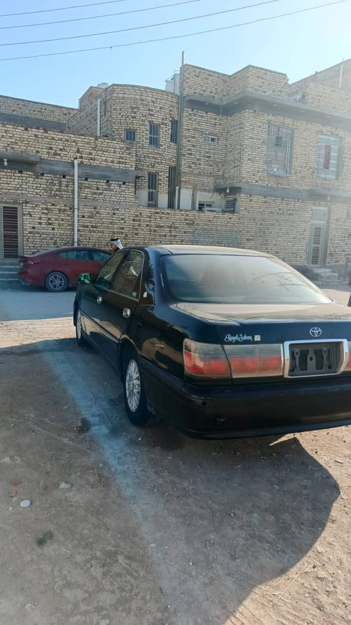 ملكه ادوات لون اسود كصت جنطه مكان سياره العماره مستعجل على البيع لحد راسل مكلف بنشر يريد يتصل رقم صاحب سياره السعر 25      ***********
