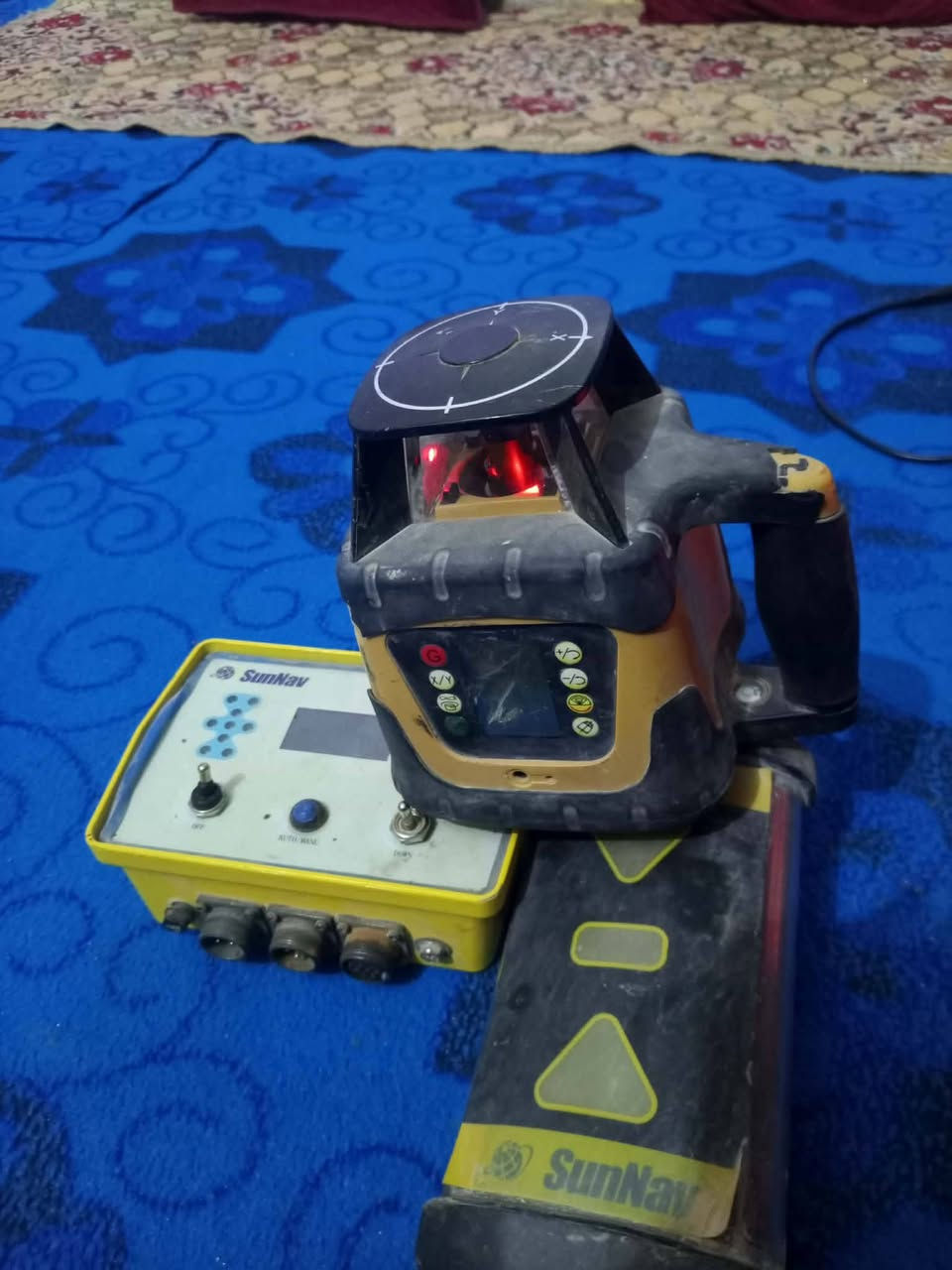 السلام عليكم
ليزر لبيع هوه وجهازه شغال شرط 
المكان السماوه أكثر ستفسار وتساب 
***********
