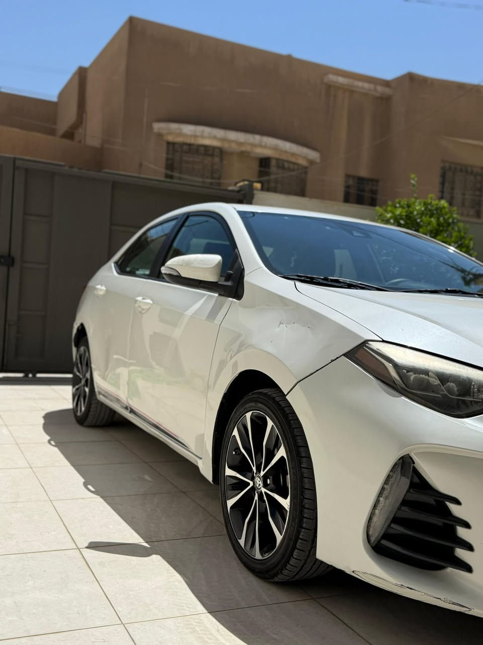 🚘 للبيع | تويوتا كورولا 2019 🚘

✅ وارد أمريكي فئة se
✅ محرك 1800 CC
✅ قير أوتوماتيك
✅ ماشيه 124,966 ميل
✅ اقتصادية جداً بالوقود
✅ سيارة عملية ومريحة للاستخدام اليومي
✅ تبريد ممتاز
✅ محرك وجير بحالة ممتازة
✅ داخلية نظيفة
✅ جاهزة للاستخدام ولا تحتاج مصروف

🌟 كورولا من أكثر السيارات المطلوبة بالسوق لما تتميز به من الاعتمادية وقوة التحمل وتوفر قطع الغيار وقلة استهلاك الوقود.

📍 الموقع: كربلاء المقدسة

🔍 الفحص على حساب المشتري وفي أي مكان يختاره.

💰 السعر: 139 ورقه قابله للتفاوض 

📞 للجادين فقط التواصل على الخاص.

نسأل الله التوفيق للجميع.


**إذا كنت صاحب هذا الإعلان وتريد حذفه لأي سبب، رجاءا أرسل رسالة إلى الدعم الفني**