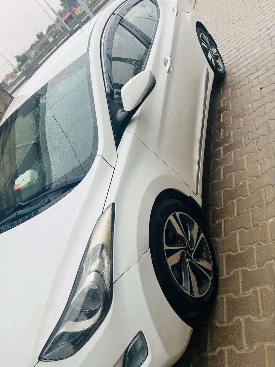 السلام عليكم 
سياره النترا ٢٠١٣ خليجي اربيل باسم حردس 
محرك ١٦٠
كير ومحرك ع الشرط 
السياره ماشيه ٢٥٨ كم 
بيها جاملغ امامي صبغ
والداير جاملغ خلفي وربع الباب صبغ والباقي مكفول 
السعر ١٠٩ وبيها مجال 
مكاني النجف النجف, العراق


**إذا كنت صاحب هذا الإعلان وتريد حذفه لأي سبب، رجاءا أرسل رسالة إلى الدعم الفني**