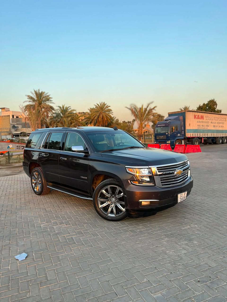 تاهو 2016  LTZ  رقم بغداد  
   سيارة كلين فقط كسر بلدعامية واجت من امريكا بيها باب صدر كلير فقط باقي السياره كفاله عامه

فول الفول للاخير واحد ع واحد LTZ اعلى مواصفات 

محرك 5.3 دفع رباعي

المواصفات

مواصفات ال LTZ معروفة وعالية

مقاعد منفصلة

دخول ذكي ٤ ابواب

ترحيب

فتحة سقف

تشغيل واطفاء عن بعد

فتح صندوق واغلاق عن بعد

سيتم صوت ١٠ سماعات

تدفئة تبريد الكشنات

شاشة وسطية خلفية

قاصة 

عدسات زينون قوي جدا
خزن كشنات ميموري 
كشنات جلد سياحي منفصل 
وبعد هواي مواصفات  

سنوية  هزة جديدة ارقام جديدة  بأسمي  

السعر : 258$ وبيها مجال بسيط 

  للاستفسار.***********

مكاني بغداد🏚️ شارع فلسطين الخاص مغلق 🔏 
صور الحادث + التقرير مرفق مع منشور
