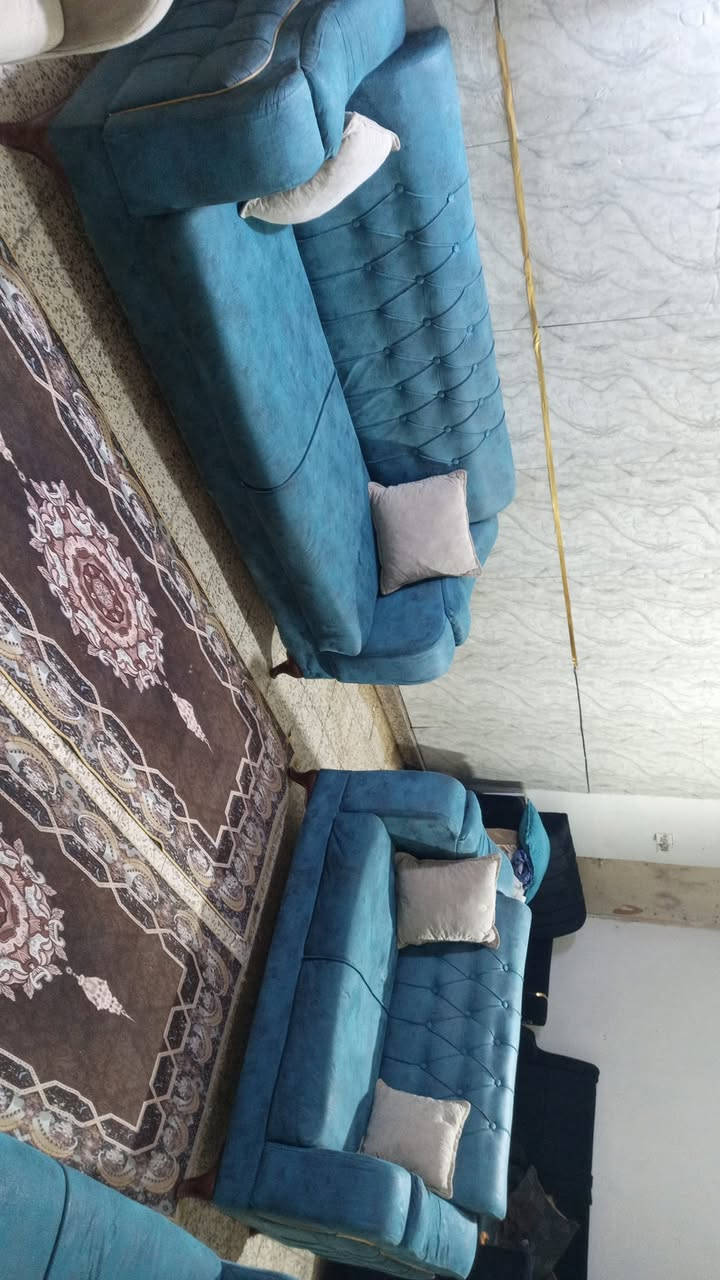 تخم تركي تزكام بلوك ثكيل ١٠ مقاعد نضافه فول سعر ٢٧٥ وبي مجال مكاني بياع يوجد توصيل بكروه *********** وتساب
