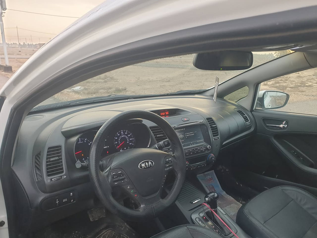 سلام عليكم كيا فورتي 2015 وارد امريكي 
بيها بنيد نصفه صبغ وجاملغ مبدل نفس لون 
بدون دواخل ابددد
سياره جديده بمعنه الكلمة
كلشي بيها شغال
سياره فول مواصفات كامره حساسات اشاره بالمري 
مري شفط 
فتحه بصمه كشن كهرباء
كشنات تتدفئه تبريد حتى الاستيران 
بصمه ابواب مري شفط 
جنطه بصمه
رقم بغداد باسمي 
السعر ب١١٨ وبيها مجال 
مكاني بابل محاويل حي المشتل 
***********
