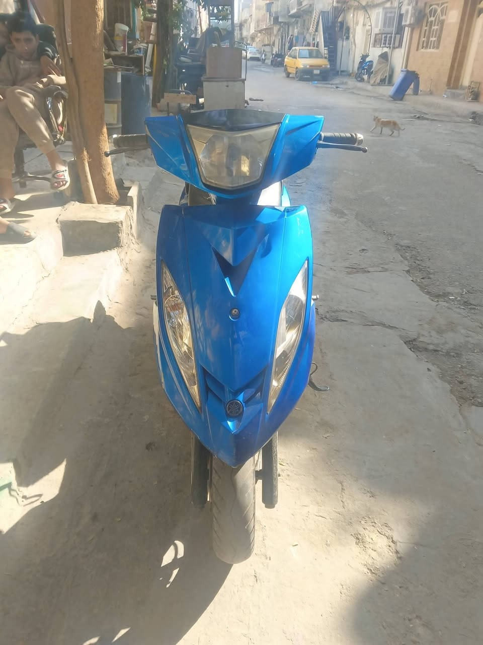 السلام عليكم دراجه جي تي ار الدراجه كفاله عامه كله شغال صاله شهرين نازله من رمبه السعر مليون ٢٠٠اقفل المكان بغداد شارع حيفا الرقم ***********
