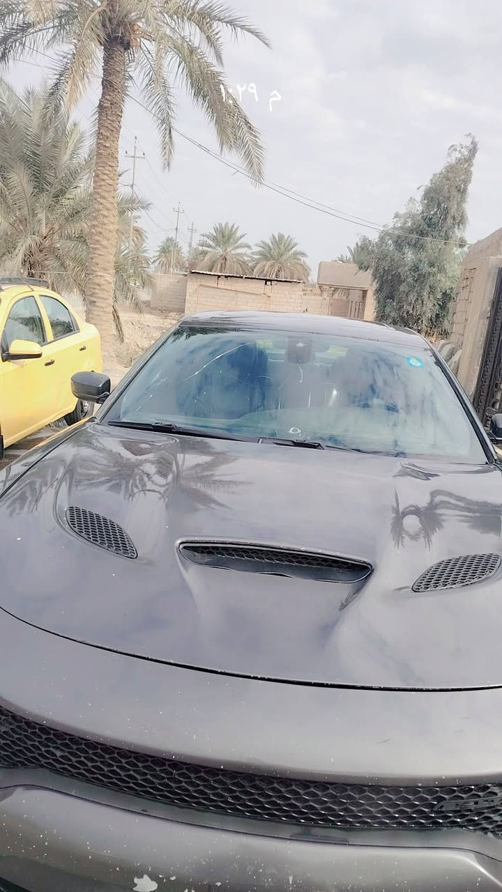 من رخصة الادمن جارجر 2016 فور وويل ملغي فول واحد على واحد سيارة جدا نظيفه مكينة كير اكسل حدادية باتري تخم تاير تبريد تدفئة مابيها اي نقص حادثها جاملغ امامي فقط بدون دواخل  استخدام شخصي  مكاني بالحلة رقم انكليزي السارة باسمي تحويل مباشر السعر ١٥٥ رقم الهاتف ***********
