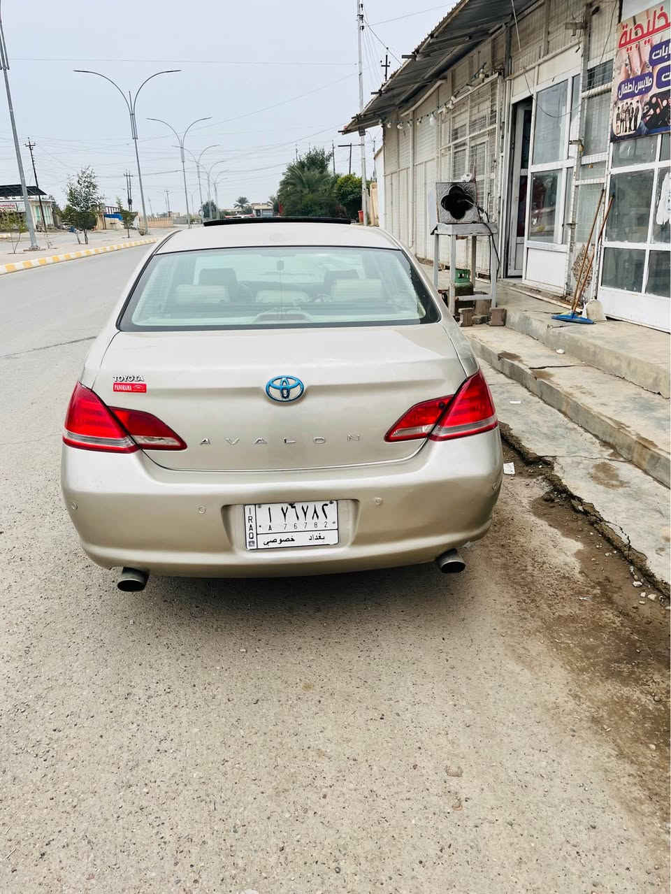 افلون 2007 خليجي 
رقم بغداد مشروع وطني 
تحويل مباشر 
لون ذهبي 
فول 1/1
فتحه سقف بصمه تشغيل كشنات جلد تحكم إستيرن شاشه أندرويد كشنات هيتر تدفئة تبريد 
محرك كير صدر امامي خلفي دبلات إماميه خلفيه 
تخم تايرات كله شرط
صبغ احزام جماليه بدون حادث بدون دواخل 
نقص برغي مابيه سياره جاهزه ترايك  ل بصره 

السعر اتصل وتدلل 

مكان.السياره صلاح الدين قضاء العلم 
***********
*********** تكريت, صلاح الدين
