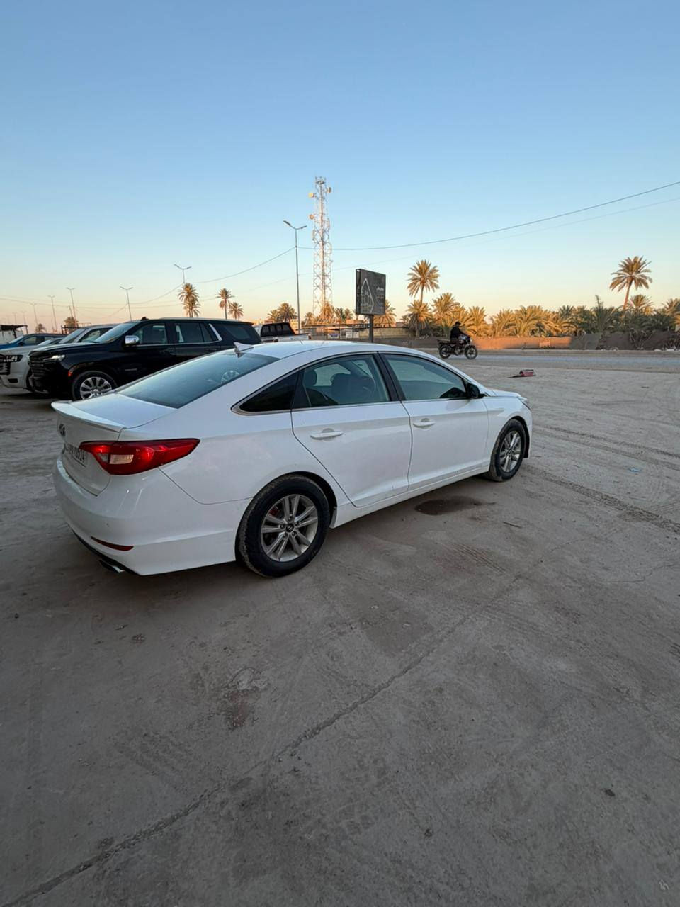 سلام عليكم  البيع  رقم بابل انكليزي 
سوناته2015
مابيه  حادث فقط بارد بل جنطه وبيه كارات بل جاملغات الوره فقط كارت.
كلين تايتلل 
محرك ٢٤٠٠
السياره جديده مانقصده شي 
مكاني بأبل الحمزه الغربي 
السعر  118وبيه مجال شي بسيط 
لاستفسار اتصل
***********
مكاني الحله
