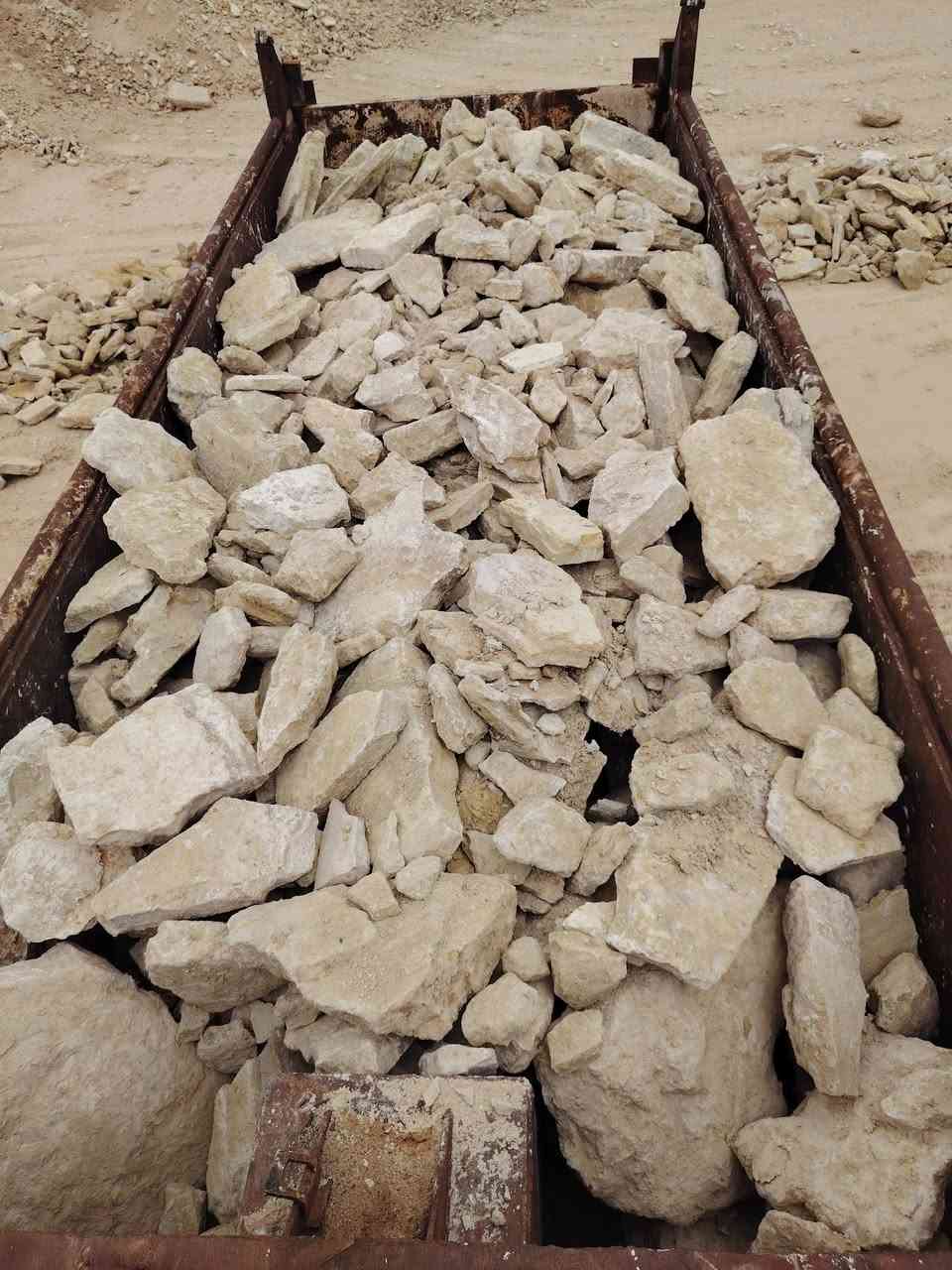 مستعدون لتجهيز حجر كافه محافظات بسعار *********** ************
