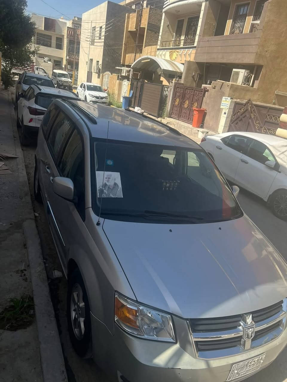 دوج كرفان مديل 10 رقم بغداد مشروع وطني سعر 120  وبيهة مجال بسيط  بيبان كهربائي عدة جنطة مكيانيك تحكم ستيرن صدر جديد كير جديد مال كصة شاصي سليم ارباك بردة جهت سايق بيهة حادثهة جاملغ امامي ايسر وراجع بارد بدون فتح   وسونر مرافق بصورة ***********
