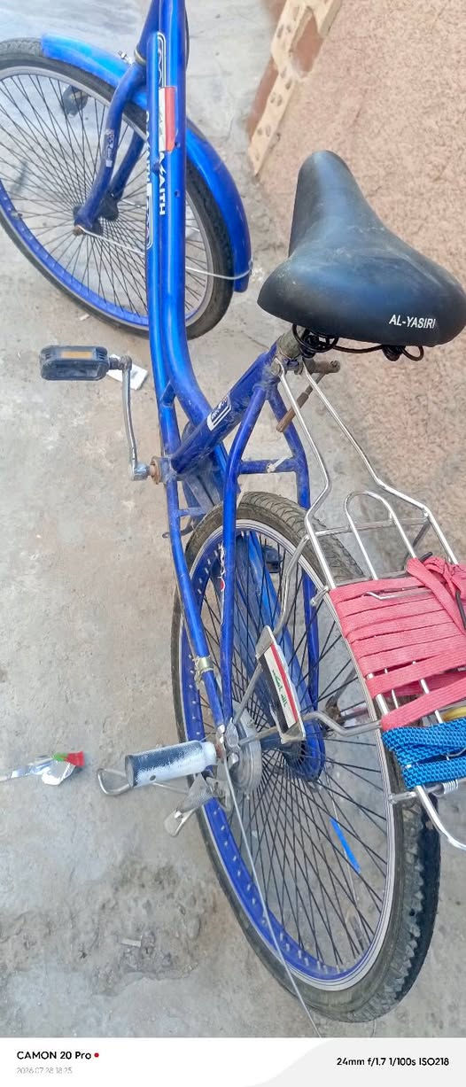 ٣ بيسكلات بيع بس الازرق جاهز وجديد ريده ب٤٥
الجبلي BMX بيه بجوب خلفي تايراته جدد ب٣٥
والياباني الجبيرر بيه جوب امامي ٥ ختوم بيه 
ب٤٠ 
*********** واتساب

