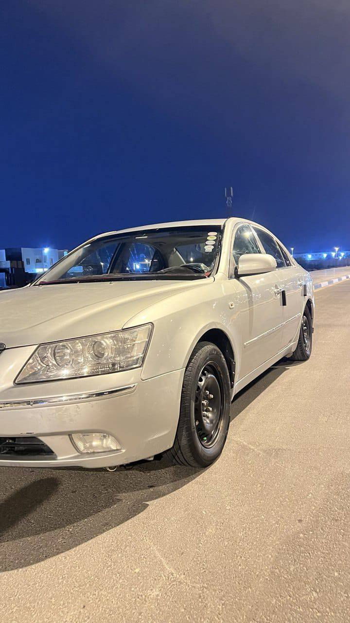 السلام عليكم 
#تواصل_على_الرقم
ادوات ادوات 
سوناتا اصل غاز8 كصت جنطه 
جاهزه كير مكينه حداد تبريد
لسياره فول مواصفات تنته 
رقم اربيل متوم طبق الاصل 
السعر 40اومراوس حسب القناعه 
العنوان بصره
اي استفسار رجاءً التواصل على الرقم 
موبايل واتساب ***********
