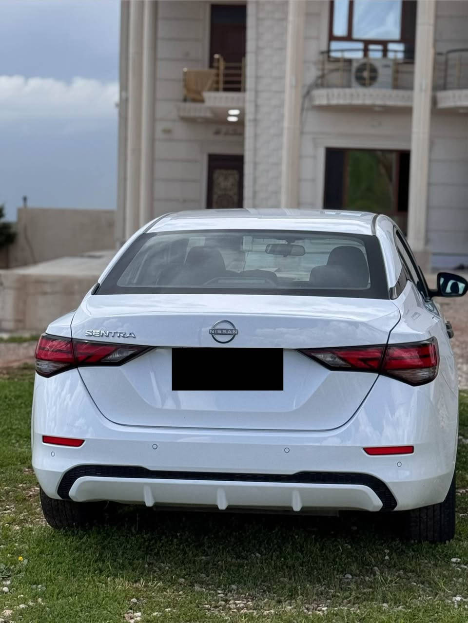 نيسان سينترا 🤍
موديل 2024❤️‍🔥
موصفات S
ماشي20 الف مايل
ضرر/بدون صبغ بيدون دواخل ارباك ستيرن سستم كير محرك كلها شرط سيارة حلوه نظيف بيدون تعديل بيدون اي شخط بيها حجر بيها رادار سيارة جاهز 
مكان سيارة عقرة 
رقم اتصال و واتساب *********** أربيل, العراق
