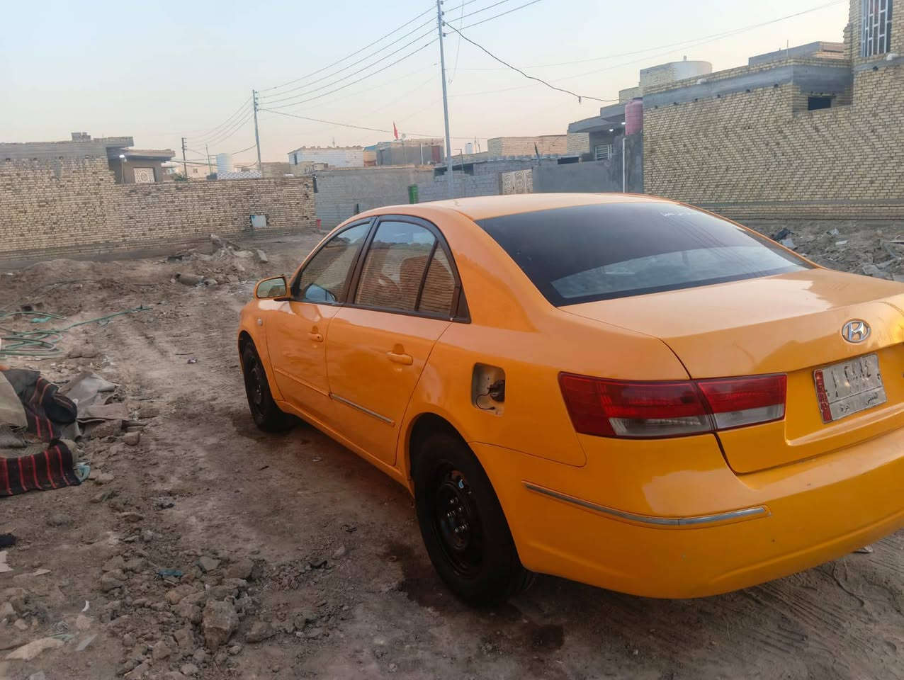 سوناته خليجي موديل 9 بيه تبديل 3 قطع بدون ضربه الا شاصي ولاكص 
سنويه 29 مصفره كير ومكينه مكفولات تايرات حداديه نص عمر مكاني ناصريه سعر 75 الشراي يتصل 
***********
***********

