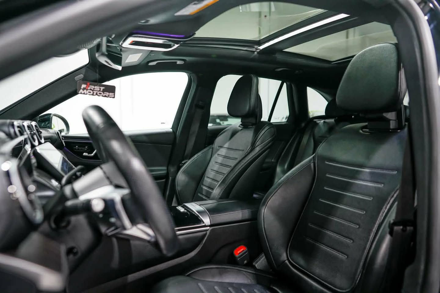 MERCEDES-BENZ GLC 300, 2023 4Matic 🦁
Engine: V4 2.0L 🔥
ژمارە کاتی 
29 هزار روشتووە 
جملوغ و دوو دەرگا بویاغە 
بێ ناوگرتن 
ئێرباک شان سیستەم 
پێش و پشتی کەپسە 
وارد ئەمریکی 🇺🇸 
بانوراما , داتاشوو , 360 کامیرە , رادار , حەساس, 4Matic ..
نرخی 380 وەرقە و مجال 
شوێن هەولێر 
~~~~~~~~~~~
0751-2004-377
0772-818-6453
~~~~~~~~~~~
MERCEDES-BENZ GLC 300 2023 , 4Matic 
Engine: V4 2.0L🔥
رقم کاتي 
ماشي 29 الف
جملغ و اثنین باب صبغ
بدون داخل 
ایرباک بردة سیستم 
بجم خلف کبس 
وارد امریکي 🇺🇸 
بانوراما, داتاشوو , 360 درجة کامیرات, حساس , رادار , 4Matic 
سعر 380 ورقة بي مجال 
مکان سیارة اربیل أربيل, العراق


**إذا كنت صاحب هذا الإعلان وتريد حذفه لأي سبب، رجاءا أرسل رسالة إلى الدعم الفني**