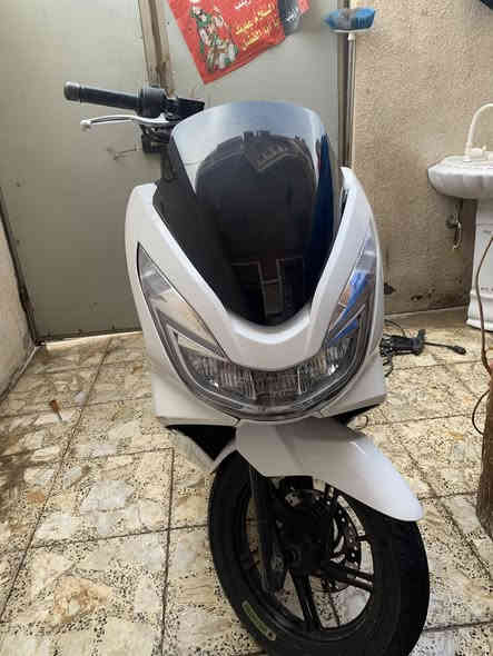 سلام عليكم pcxجيل ثاني ياباني مكفوله من كلشي حساس كله شغاله ياباني دراجه مكينه 150 مكاني شعب سعر 13 
تصال ***********
