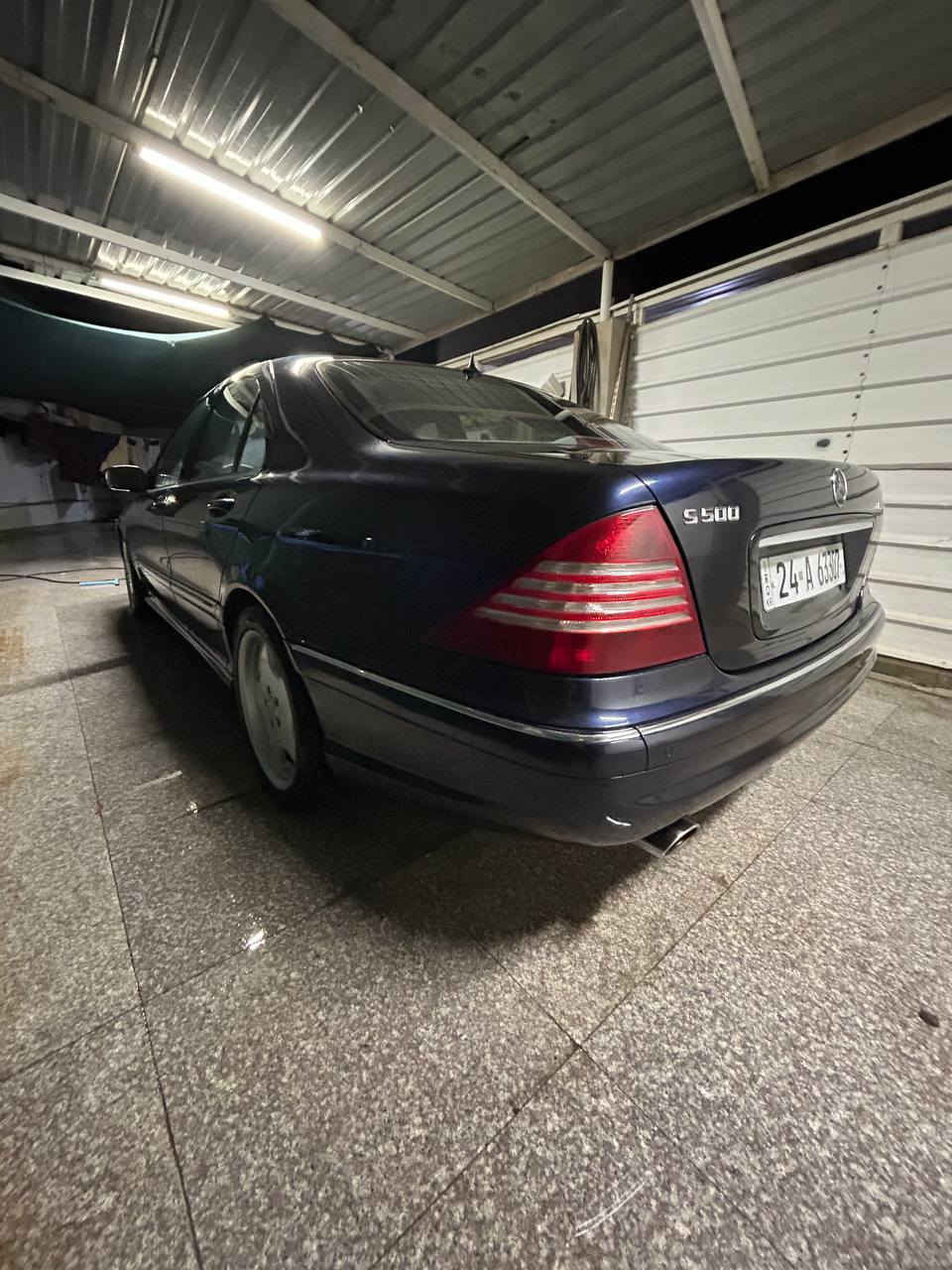 السلام عليكم اخواني للبيع فقط
مارسدس غواصه s500amg بلادي 
موديل 2001اصل وفصل 
رقم دهوك كامل بسمي شرط التحويل 
السياره جاهزه فول مواصفات 1/1
سعر السياره 130ورقه وبيه مجال 
كشنات جلد طبي فول كهرباء وخزن 3وضعيات كامل 
ستيرن كهرباء 
دبل جام ازرق متغير بلاد 
دبلات جوبلس جديده عدد 4 تصعد وتنزل 
لايتات زنون ديناميك متحرك 
برده خلفيه كهرباء 
فتحه كهرباء 
ماسحات أوتو 
زراك لايت 
ويل تو سايز 
3انضمه قياده 
تبريد شرط فريز 
السعر 130ورقه بيه مجال 
السياره جاهزه وعليها ادامه كامله وجديده كلش بيه صبغ عام بدون ضربه ابد وبدون خياس شرط الفحص صبغ درجه اولى اثر جراد فقط 
رقم الهاتف ***********
اذا مو شراي لا تعبني فدوه والي يشوفه غاليه اكو كلشي بل السوك
