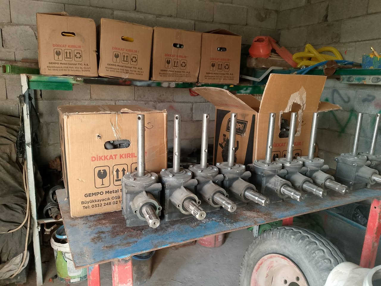 للبيع مواطير مرشات دوات حتياطية ناثرات  العزيزية***********//***********
