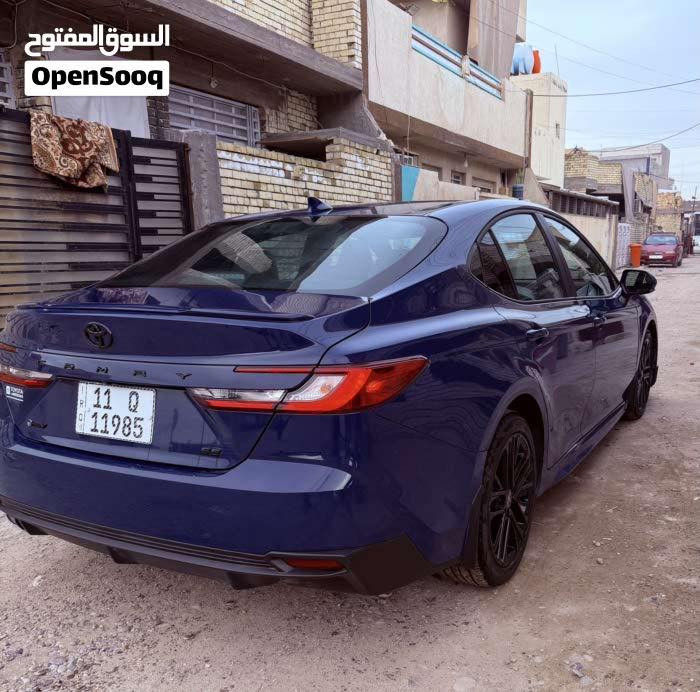 كامري 2025 اللون ازرق SEرقم بغداد مميز ضرر قطعين بدون دواخل محرك 2500 هايبرد عداد المسافات 38000  وباقي الموصفات معروفة SE السعر المطلوب 225 مكاني بغداد حي الجهاد للاستفسار ***********

